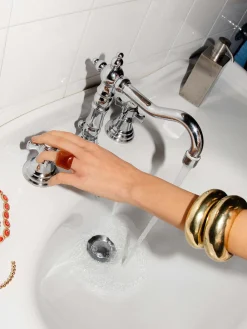 Susmie's Carey's Washed Gold Bracelet< Bracelets