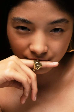 Susmie's Cheetah Girls Ring< Golden