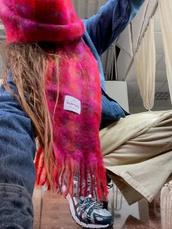 Susmie's Crucify your Mind Scarf< Scarves | Scarves