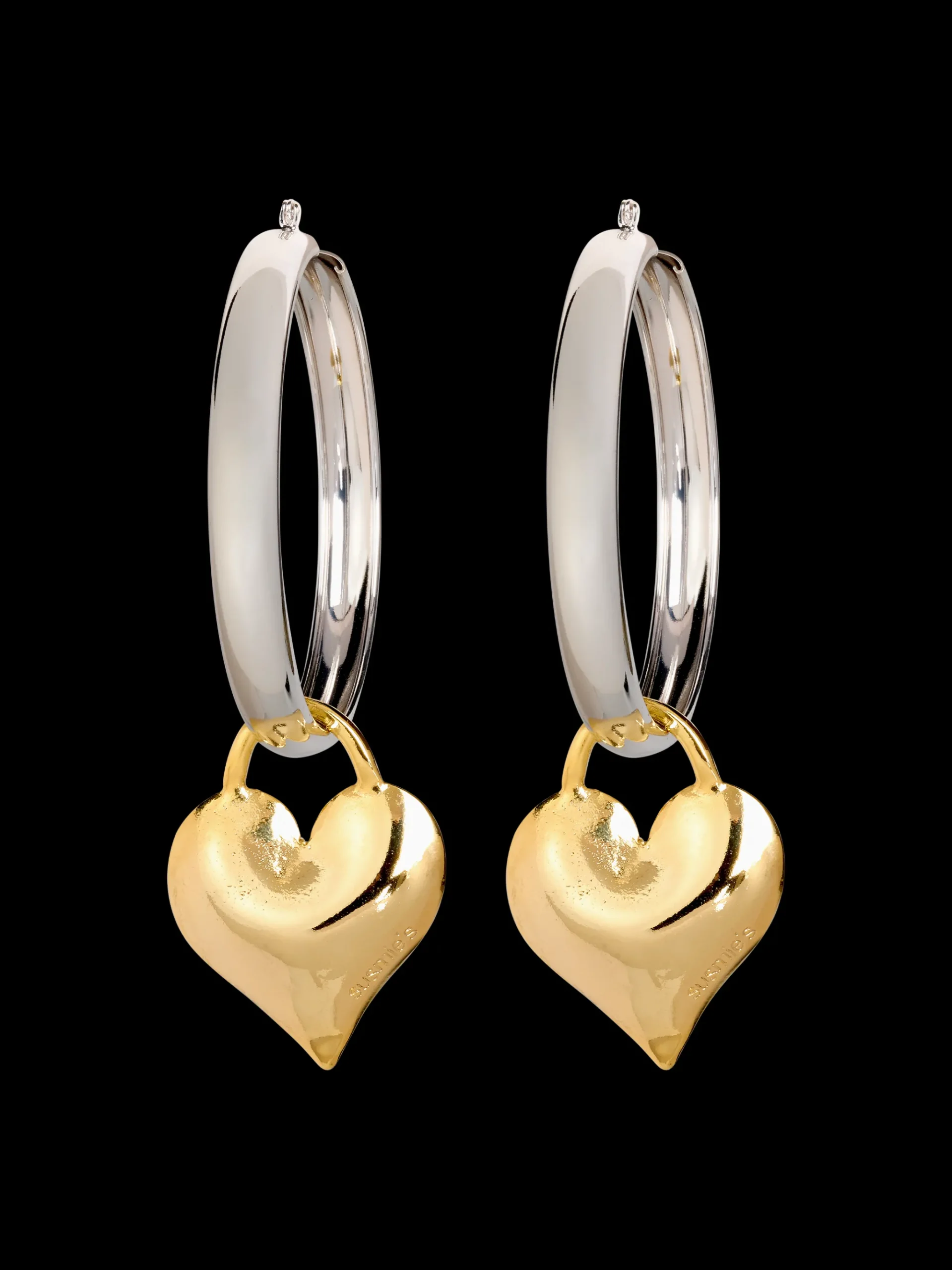 Susmie's Deep Love Earrings< Golden