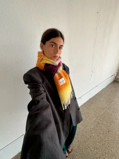 Susmie's Does It Hurt Me? Scarf< Scarves | Scarves