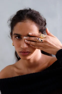 Susmie's Don't do the Star -Ring< Stone | Golden