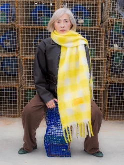 Susmie's Galway - Yellow Scarf< Scarves | Scarves