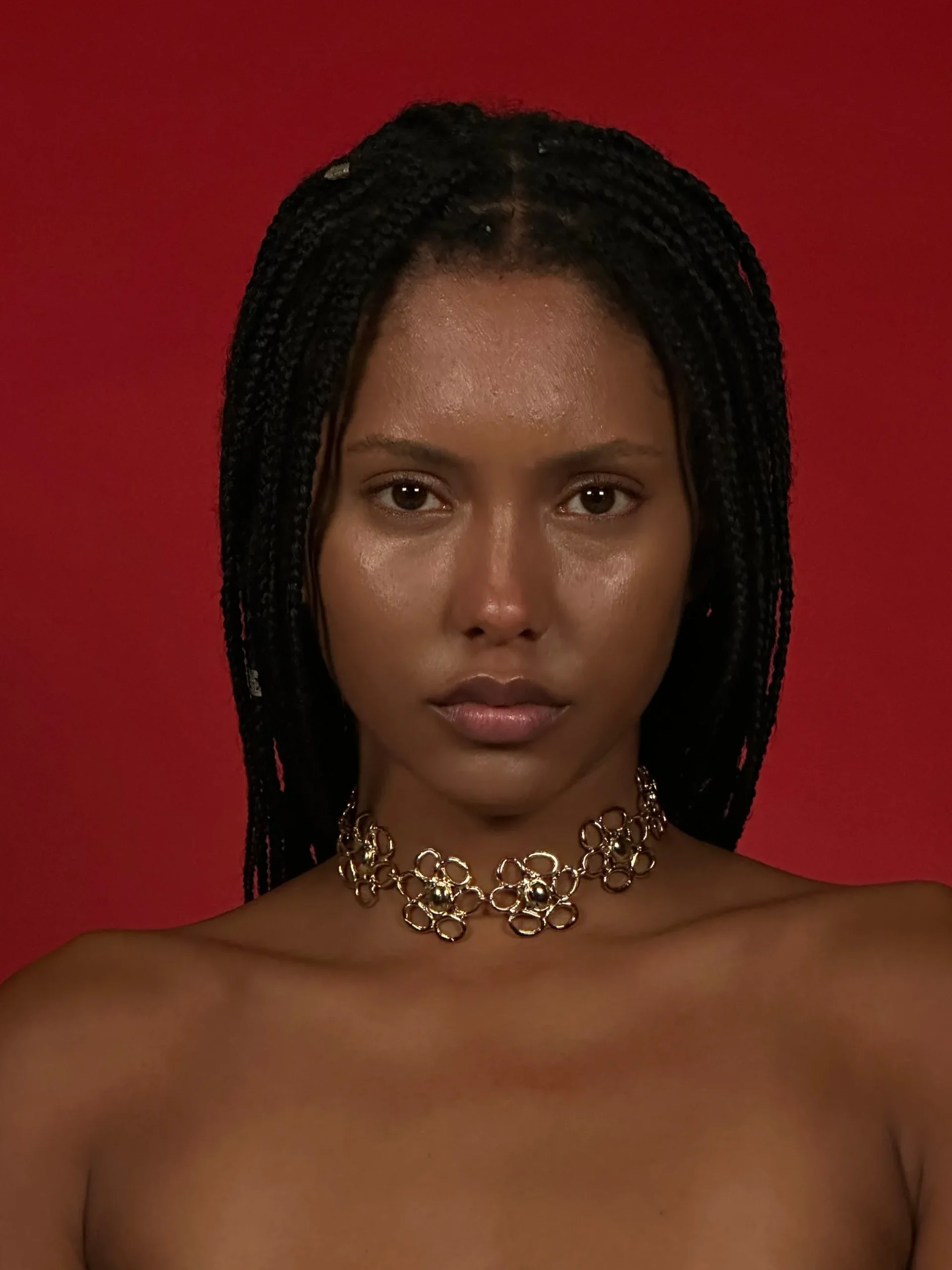 Susmie's Margheriteña Chocker< Golden