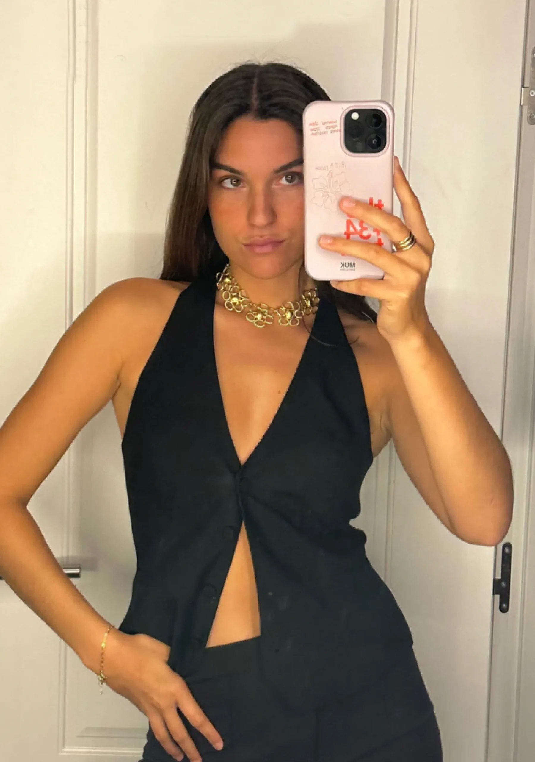 Susmie's Margheriteña Chocker< Golden