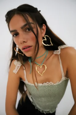 Susmie's Melted Heart Earrings< Golden