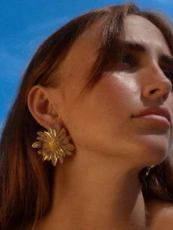 Susmie's Sunshine Earrings< Stone | Golden