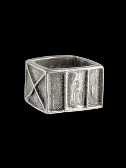 Susmie's Unusual Ring Silver< Silver