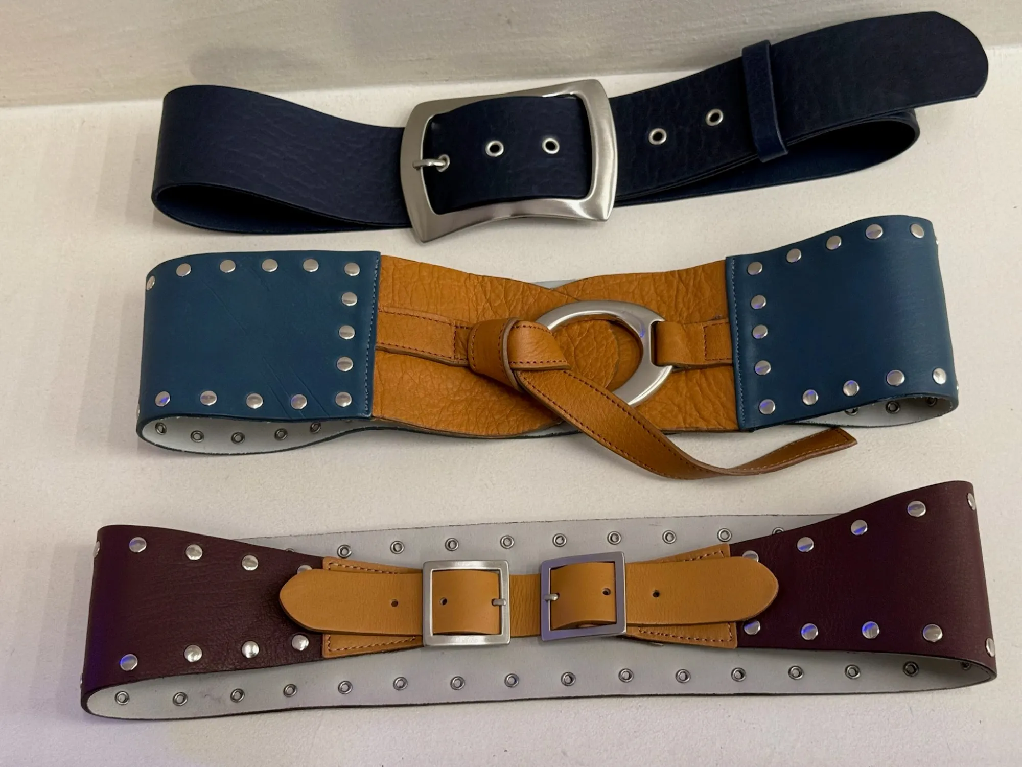 Susmie's Wine Belt< Belts | Belts